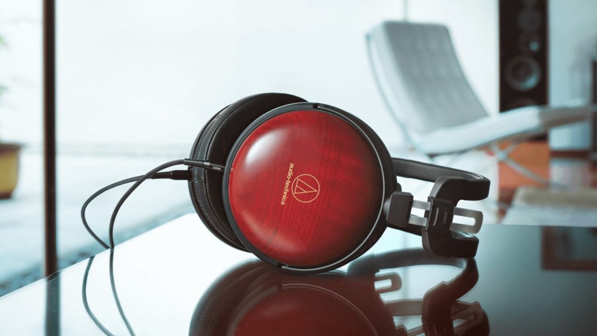 Ulasan AudioTechnica ATHAWAS ClosedBack Wooden Flagship Headphone