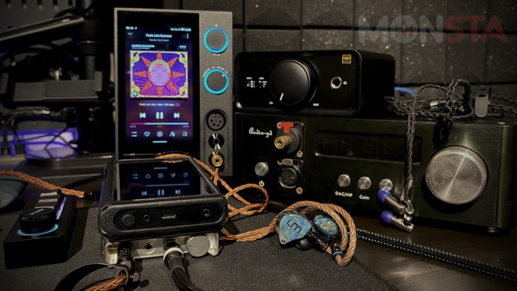 Useful accessories for FiiO R7 and other DAPs 